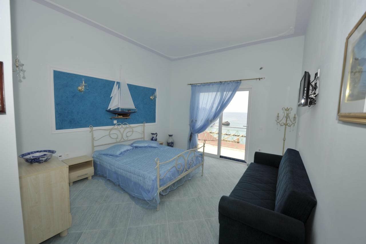 Blue Princess Hotel And Suites Лиападес Экстерьер фото
